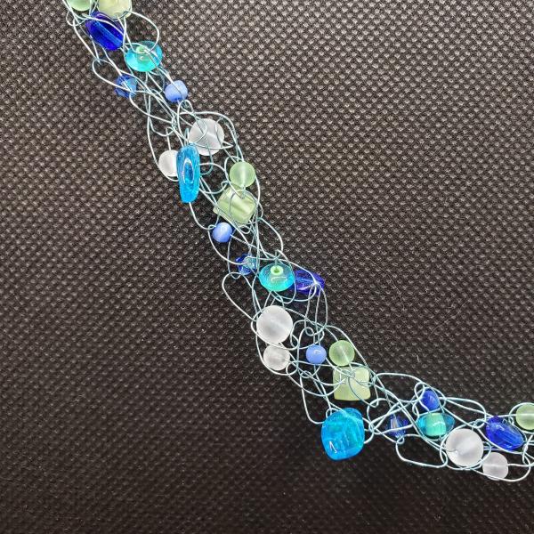 Seafoam Leaves wire crochet necklace picture