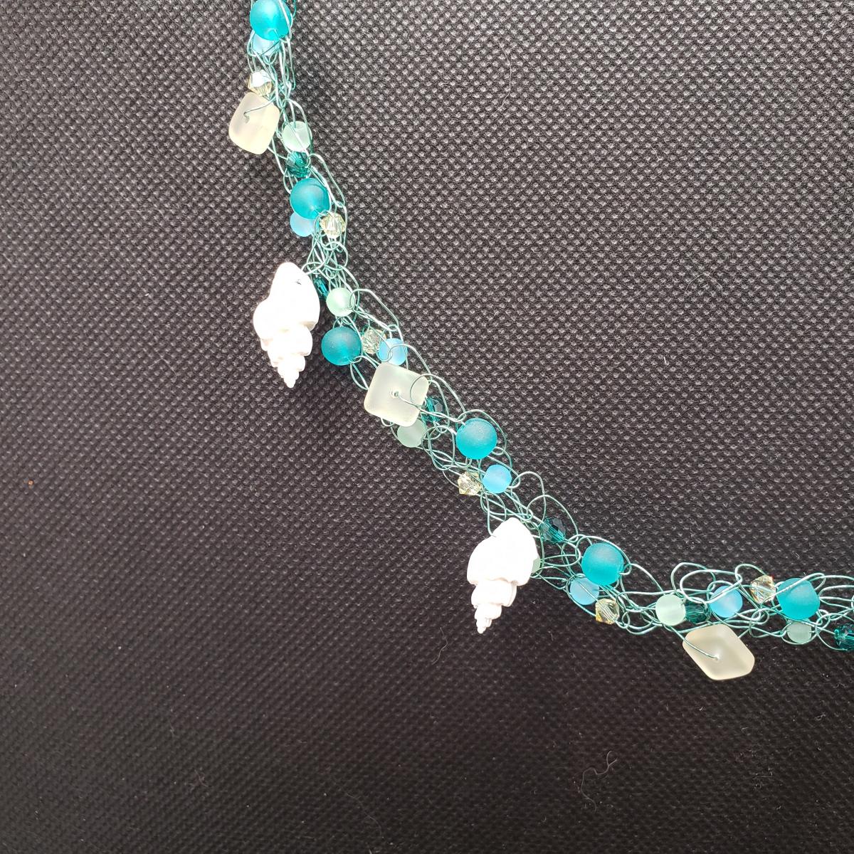 Seafoam Seashell wire crochet necklace picture