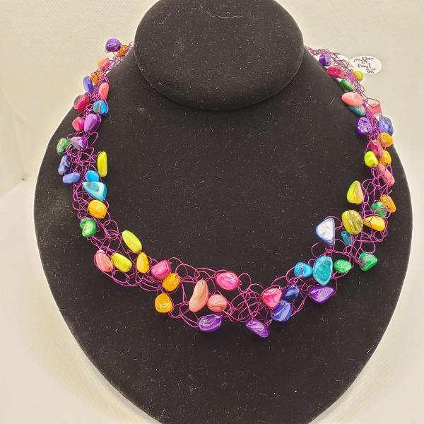 Multicolor Mother of Pearl wire crochet necklace picture