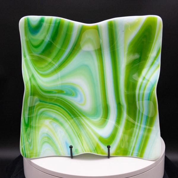 Plate - Spring swirl pattered square plate picture