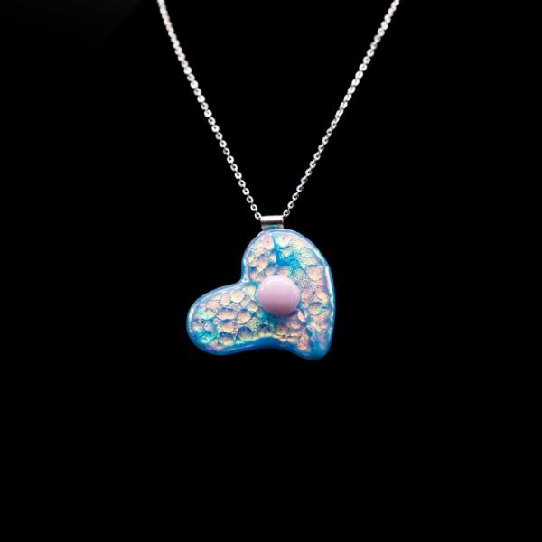 Jewelry - Heart pendant in pastel holographic pattern picture