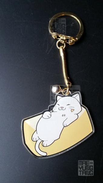 Keychain- Neko Atsume 2 in. Clear Acrylic Charm picture