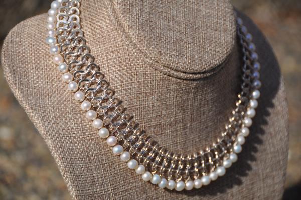 Pearl Infinity Choker picture