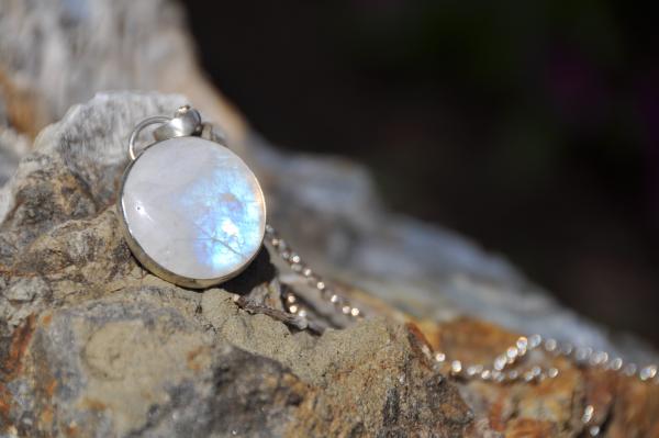Moonstone Circle Sterling Silver Pendant picture