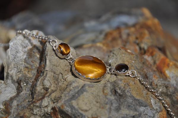 Tiger Eye 3 Stone Pendant Necklace picture