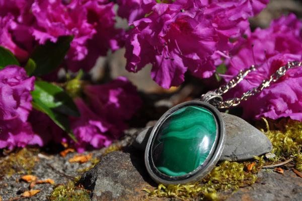 Malachite Oval Sterling Silver Pendant Necklace picture