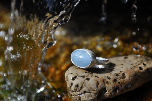 Oval Aquamarine Sterling Silver Ring picture