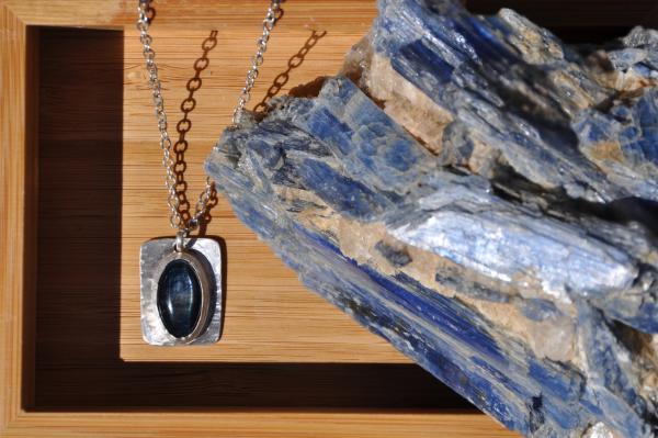 Kyanite Oval Pendant picture