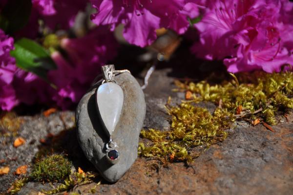 Moonstone and Garnet Sterling Silver Pendant picture