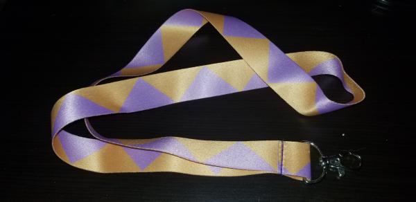 Triangle lanyard picture