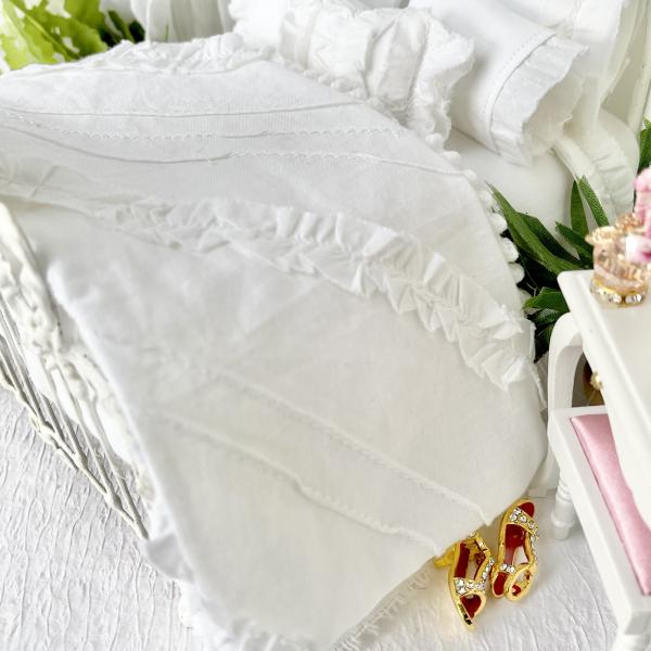 White Ruffled Trim Bedding Set- Ciara picture