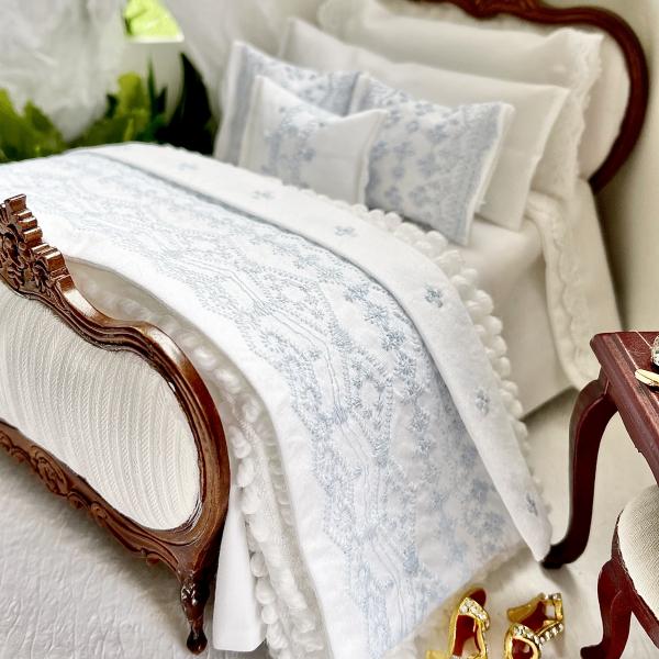 Blue Embroidered Bedding Set- Regina picture