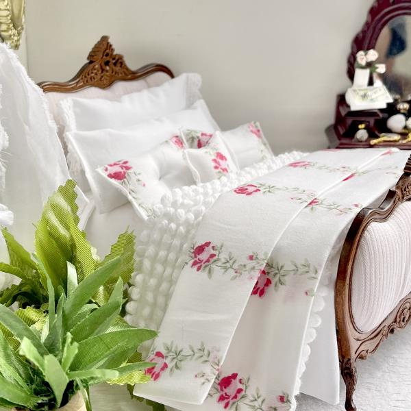 Dark Pink Shabby Roses Bedding Set- Suzette