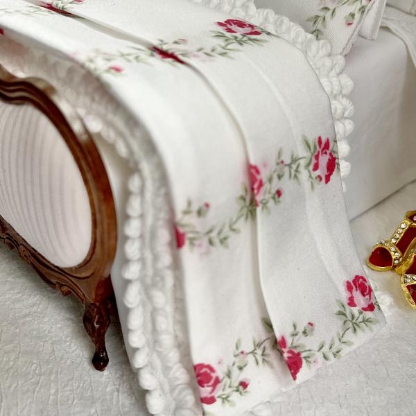 Dark Pink Shabby Roses Bedding Set- Suzette picture