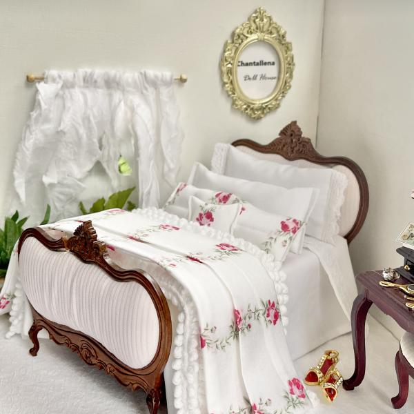 Dark Pink Shabby Roses Bedding Set- Suzette picture