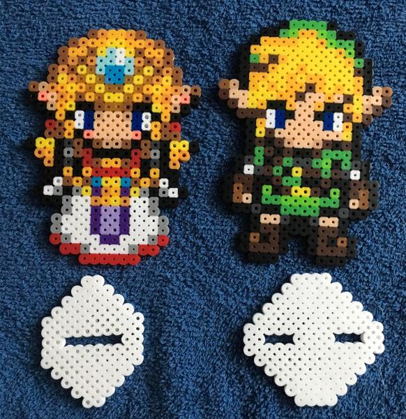 Zelda and Link Perler Figure / Hama 8 bit Bead Legend of picture