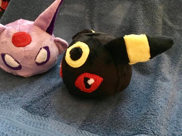 Umbreon Espeon Pokemon Plush / Plushie picture