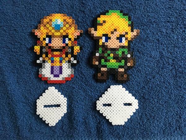 Zelda and Link Perler Figure / Hama 8 bit Bead Legend of picture