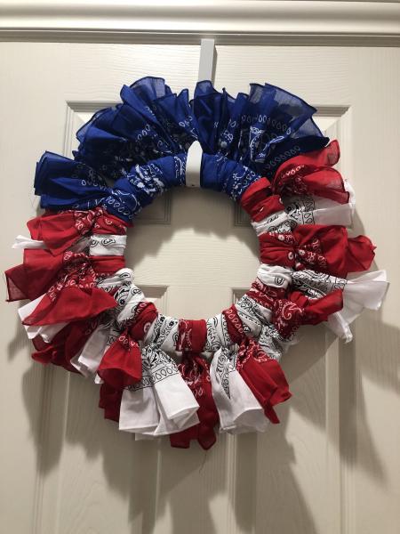 Bandana wreath picture