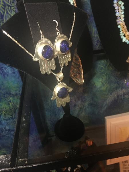 Hamsa earings and necklace set