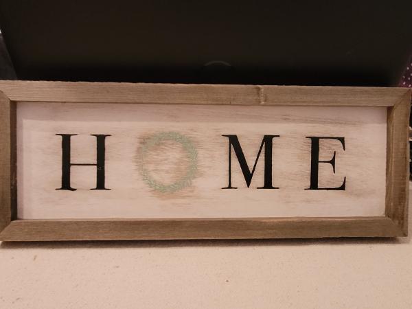 Distressed Home sign picture