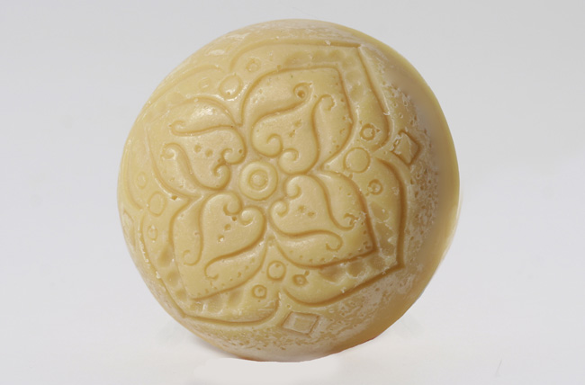 Patchouli and Ylang Ylang - Batik Round