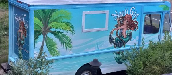 Nauti Girl Food Truck