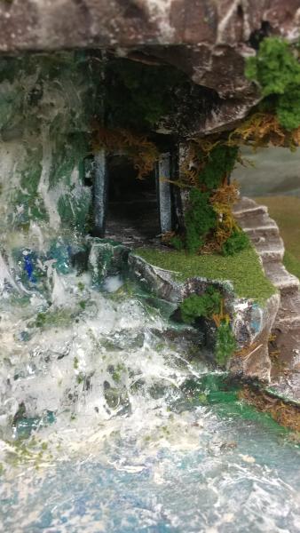 CUSTOM Lush GreenScape WATERFALL w/ 22 PC MODULAR RIVER SET picture