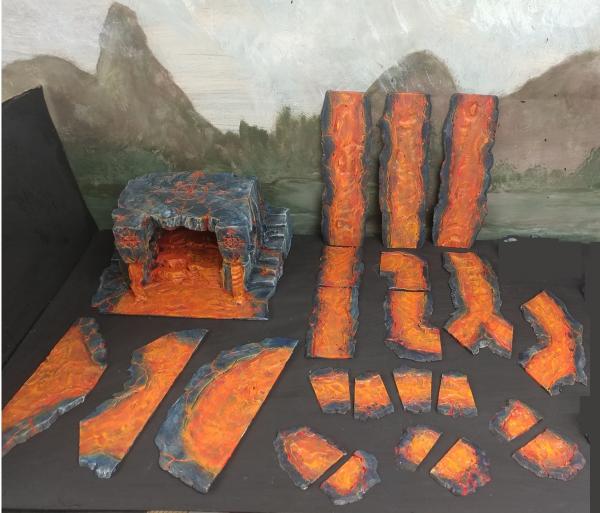 CUSTOM CHAOS MOUNTAIN LAVA-FALL w/ 22 PC MODULAR RIVER O' FIRESET picture