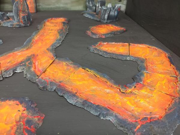 CUSTOM CHAOS MOUNTAIN LAVA-FALL w/ 22 PC MODULAR RIVER O' FIRESET picture