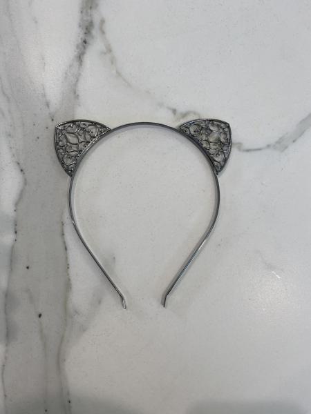 Black lace cat ears picture