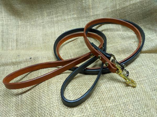 Leather dog leashes, 5/8, 3/4 and 1 inch widths