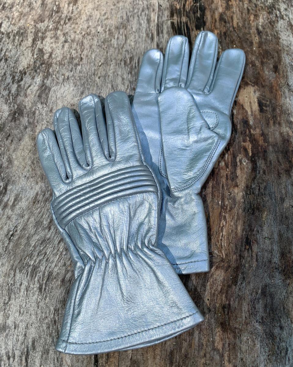 Leather Gloves for Power Rangers Cosplay/Short gauntlet/Top grain cowhide/Silver picture