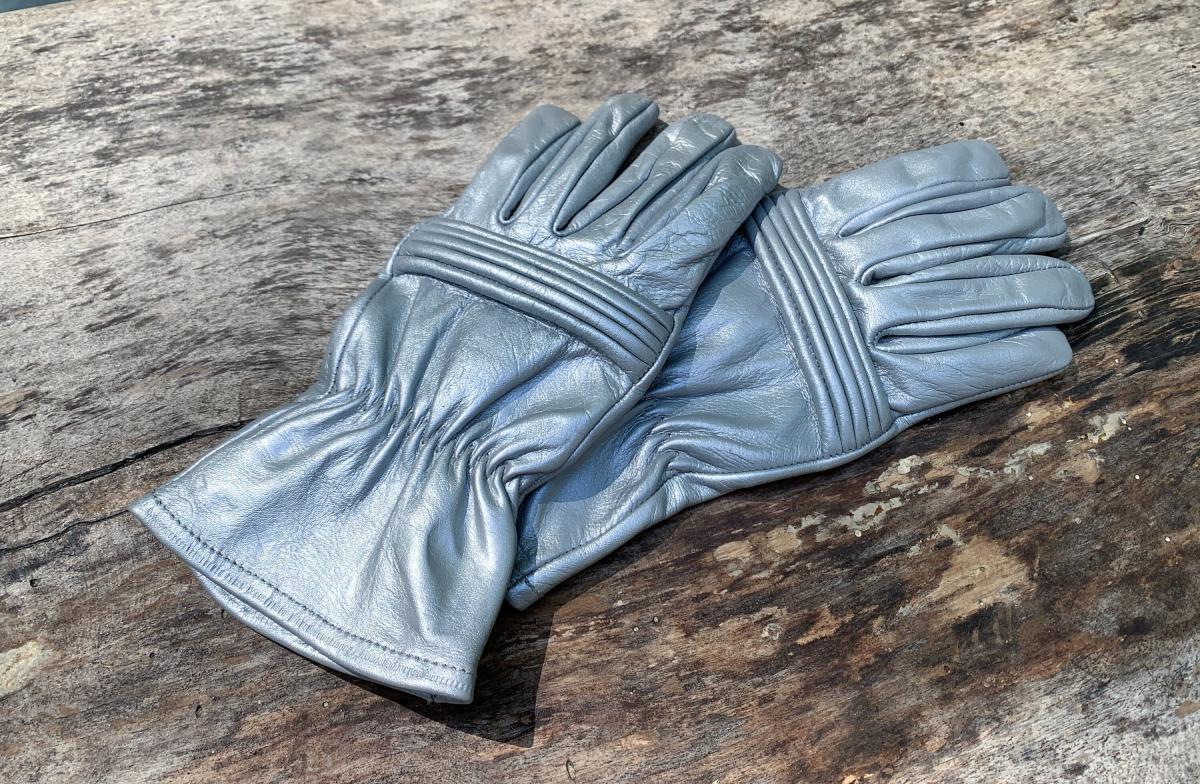 Leather Gloves for Power Rangers Cosplay/Short gauntlet/Top grain cowhide/Silver picture