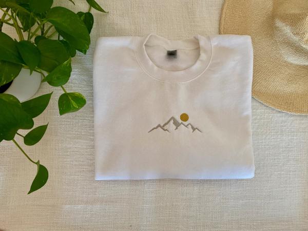 White Mountain Embroidered Hoodie Mockup - Embroidery Crewneck - Nature Embroidery - Adventure Sweatshirt - Gildan 18500 Mockup