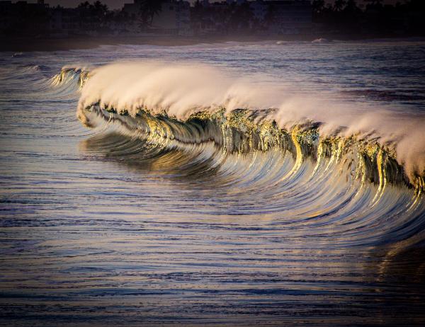 Rolling Wave Lustre Print