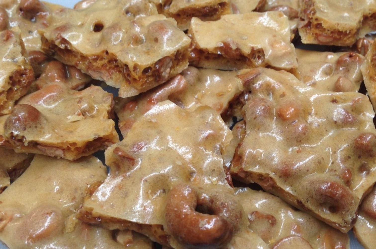 Granny's Confections Handmade Cashew Brittle - 6oz Bag (Cashew Brittle) picture