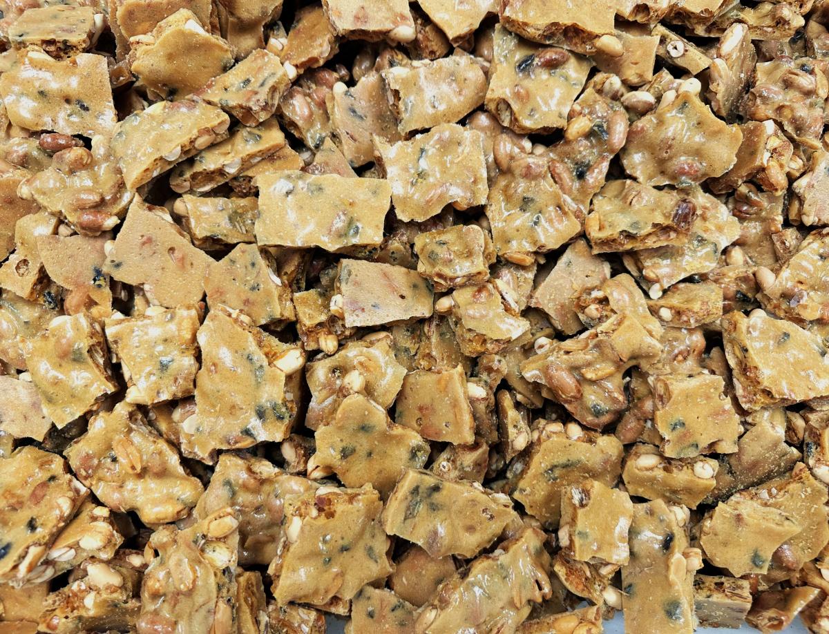 Granny's Confections Handmade Jalapeno Peanut Brittle - 6oz Bag (Jalapeno Peanut Brittle) picture