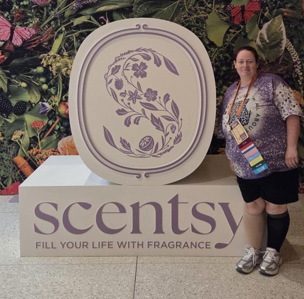 The Smell Good Station (Scentsy)