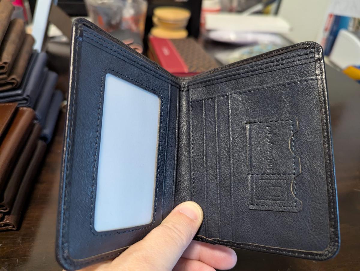 MENS WALLET RFID picture