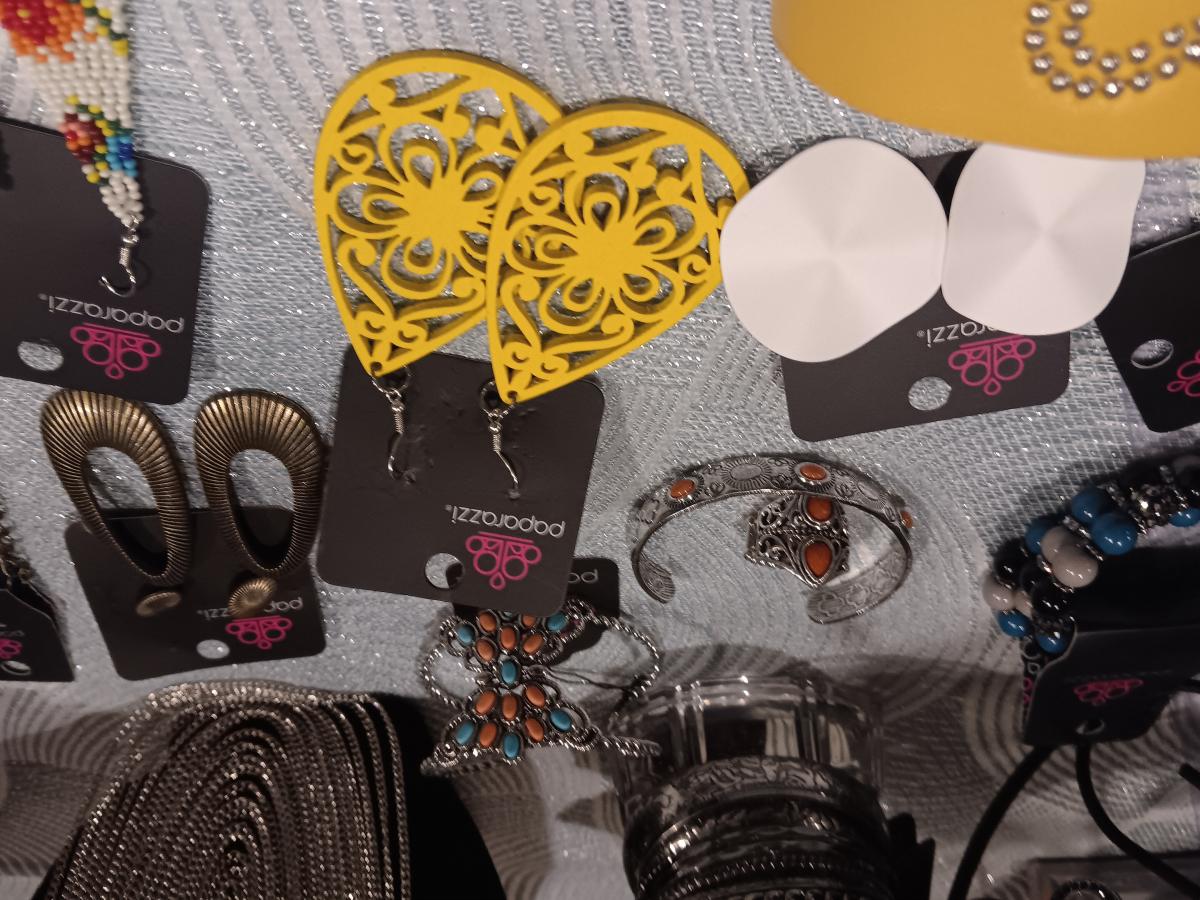 Paparazzi Assecessories picture