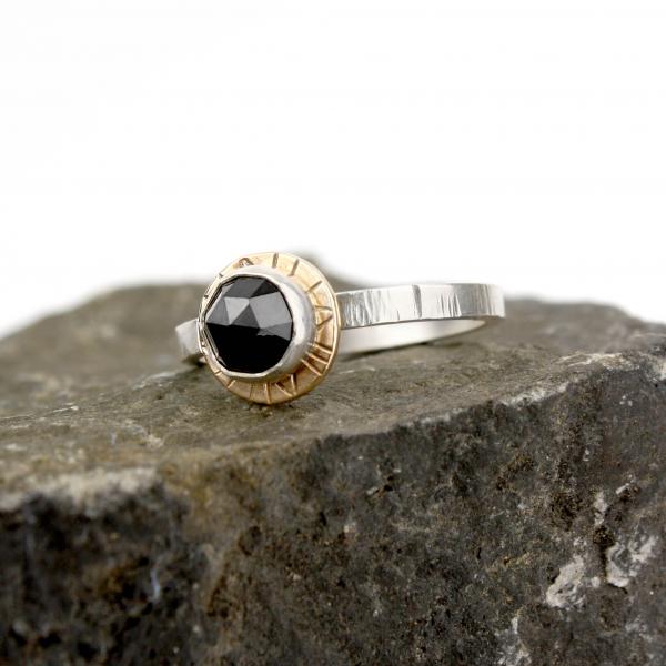 Compass Ring with Rose-cut Black Spinel picture