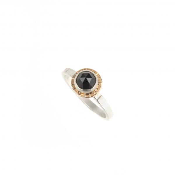 Compass Ring with Rose-cut Black Spinel picture