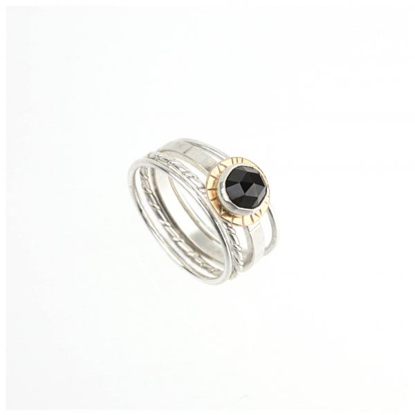 Compass Ring with Rose-cut Black Spinel picture