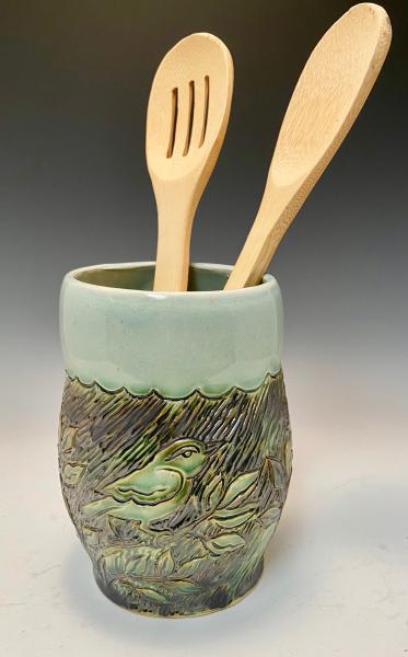 carved bird utensil holder picture