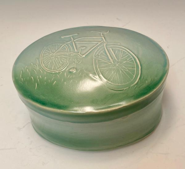 oval bicycle box picture