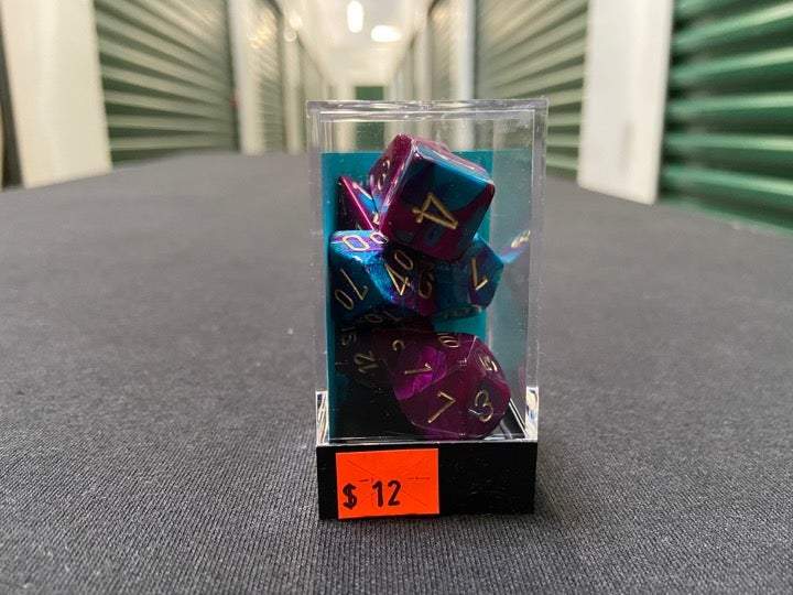 Chessex Gemini Purple-Teal 7-Die Set picture