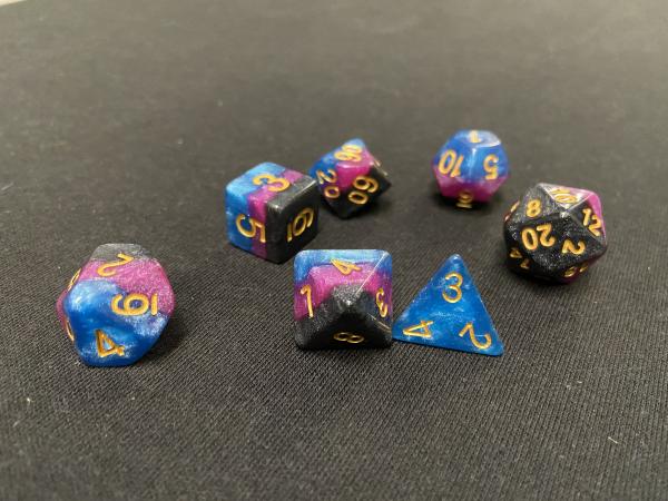 Koplow Stinger 7-Piece Dice Set picture