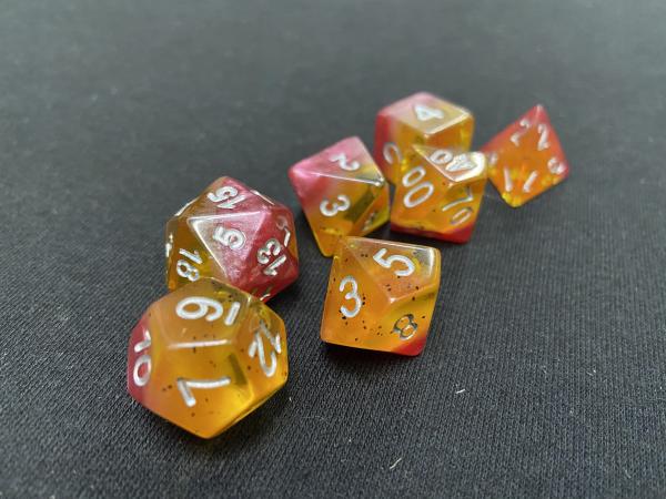 Kaplow Yellow Rose 7-Piece Dice Set