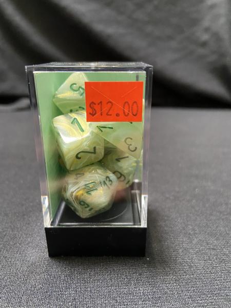 Chessex Marble Green/Dark Green 7-Die Set picture